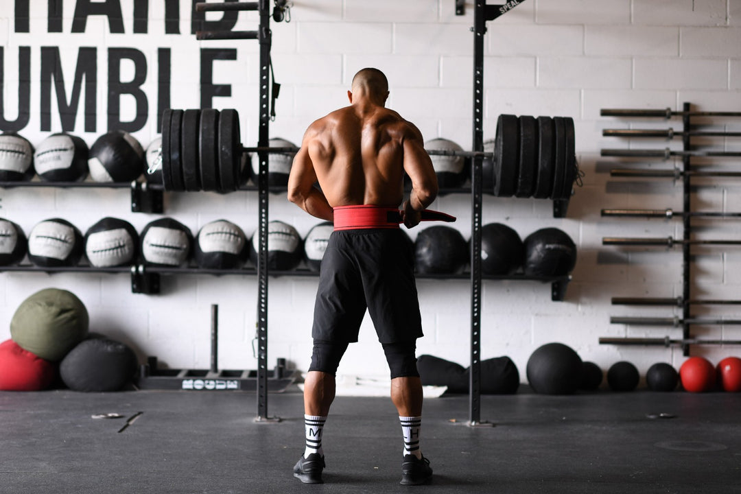 The Function of a Weight Lifting Belt for Strength Training