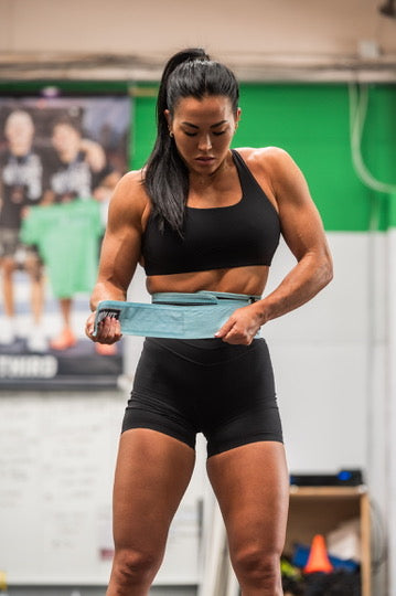 Emily Rethwill 'NO QUIT' Self-locking Lifting Belt