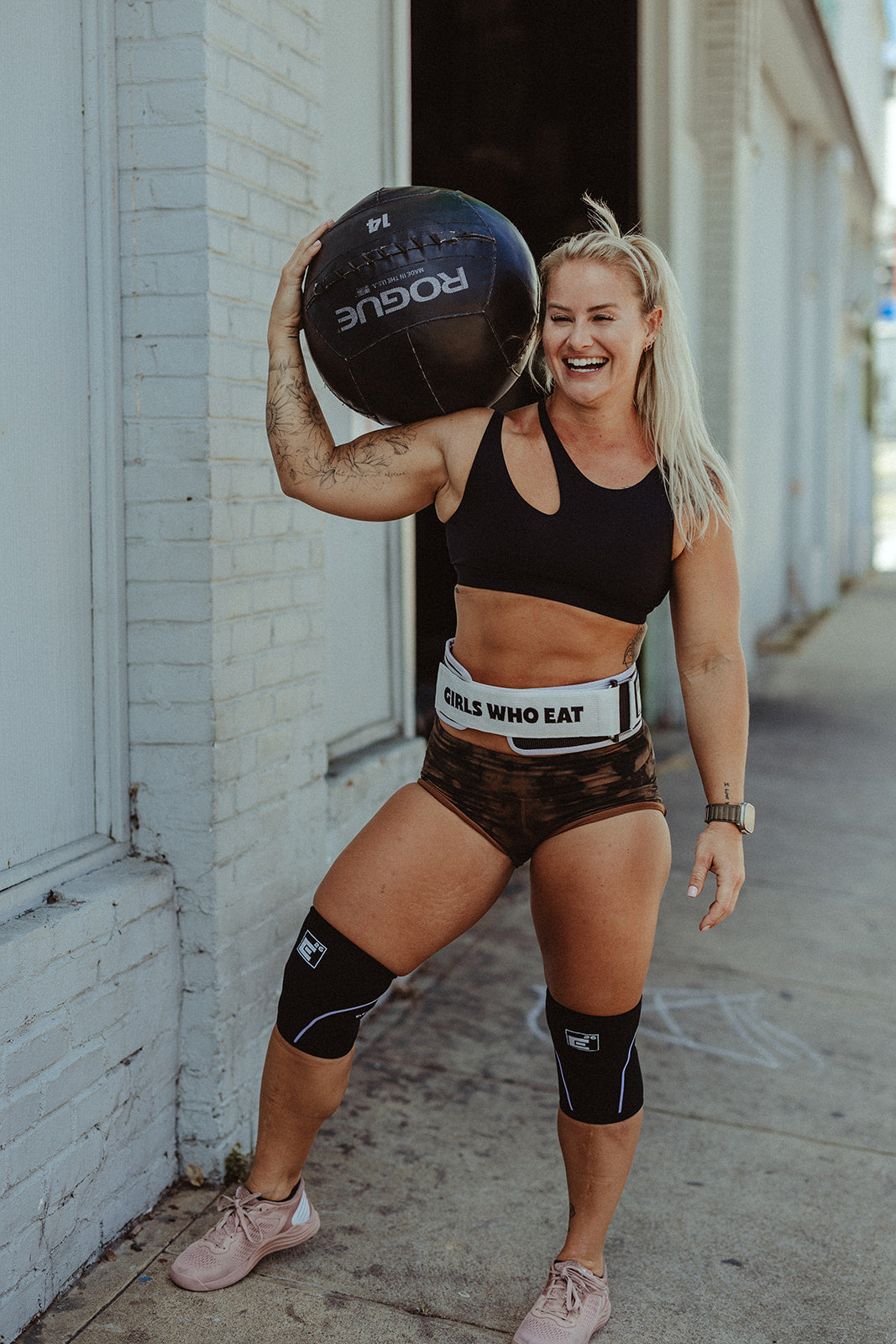 Dani Speegle 'GWE' Self-locking Lifting Belt